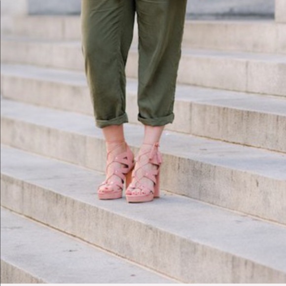 NIB Blush Pink Chunky Heel Platform Ghillie Sandal - Picture 3 of 5